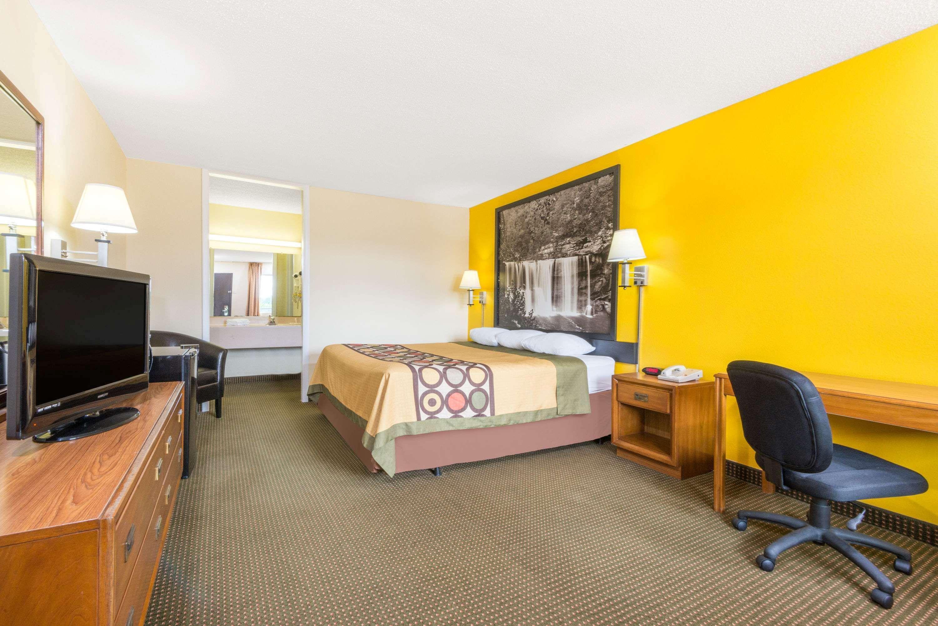 Super 8 By Wyndham Williamsburg Exterior foto
